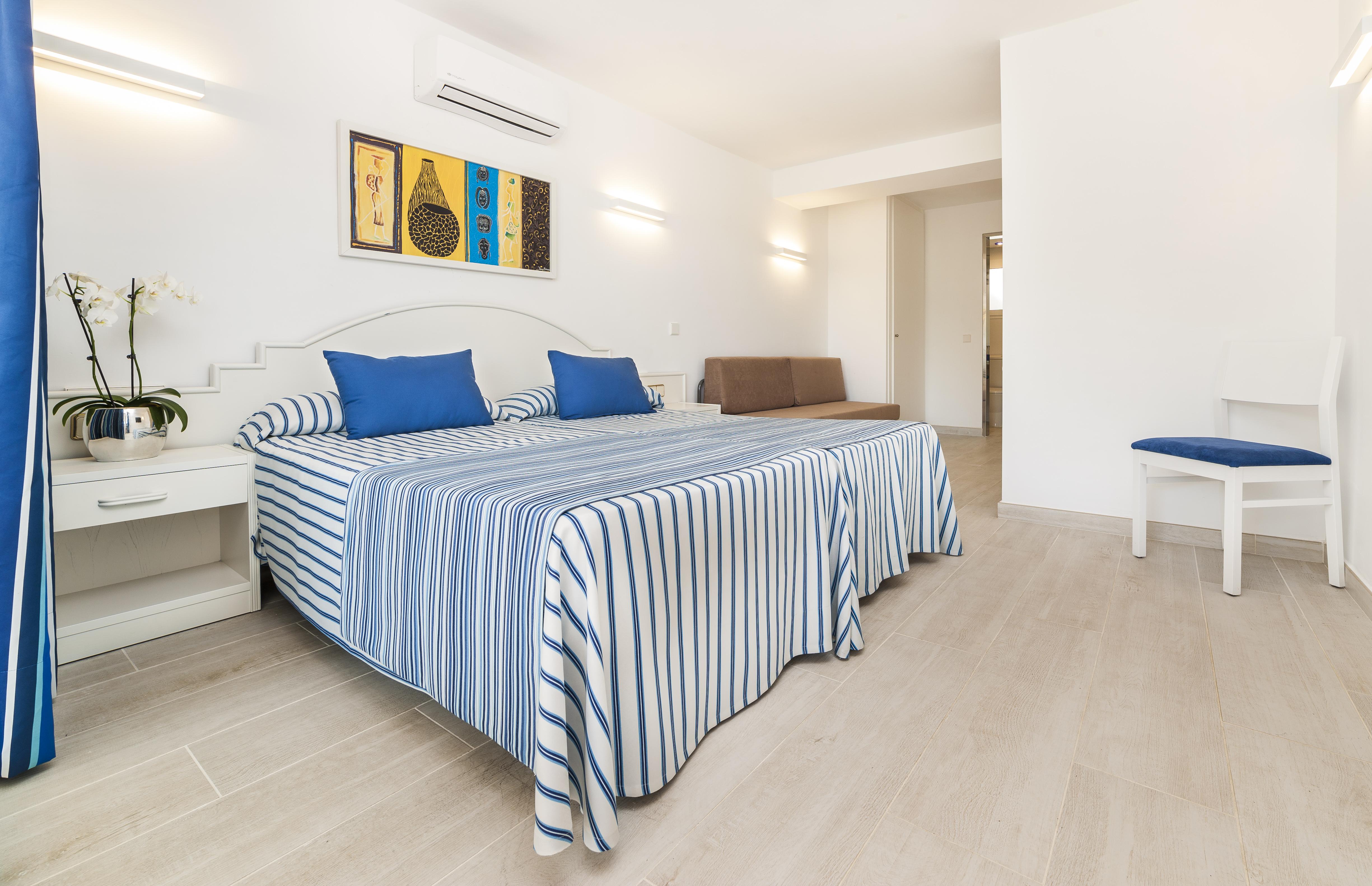 Globales Montemar Hotel Cala Llonga  Luaran gambar