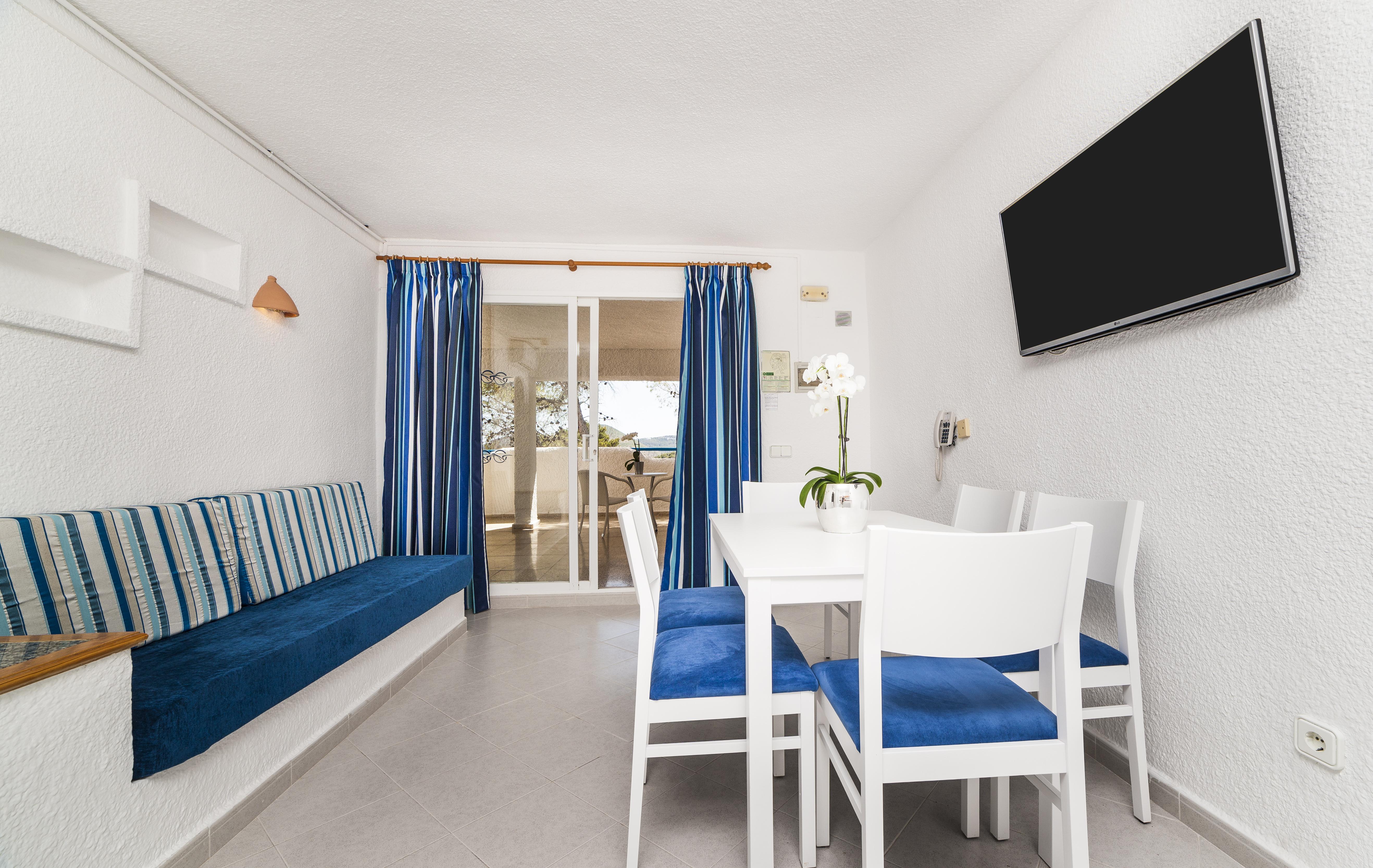 Globales Montemar Hotel Cala Llonga  Luaran gambar