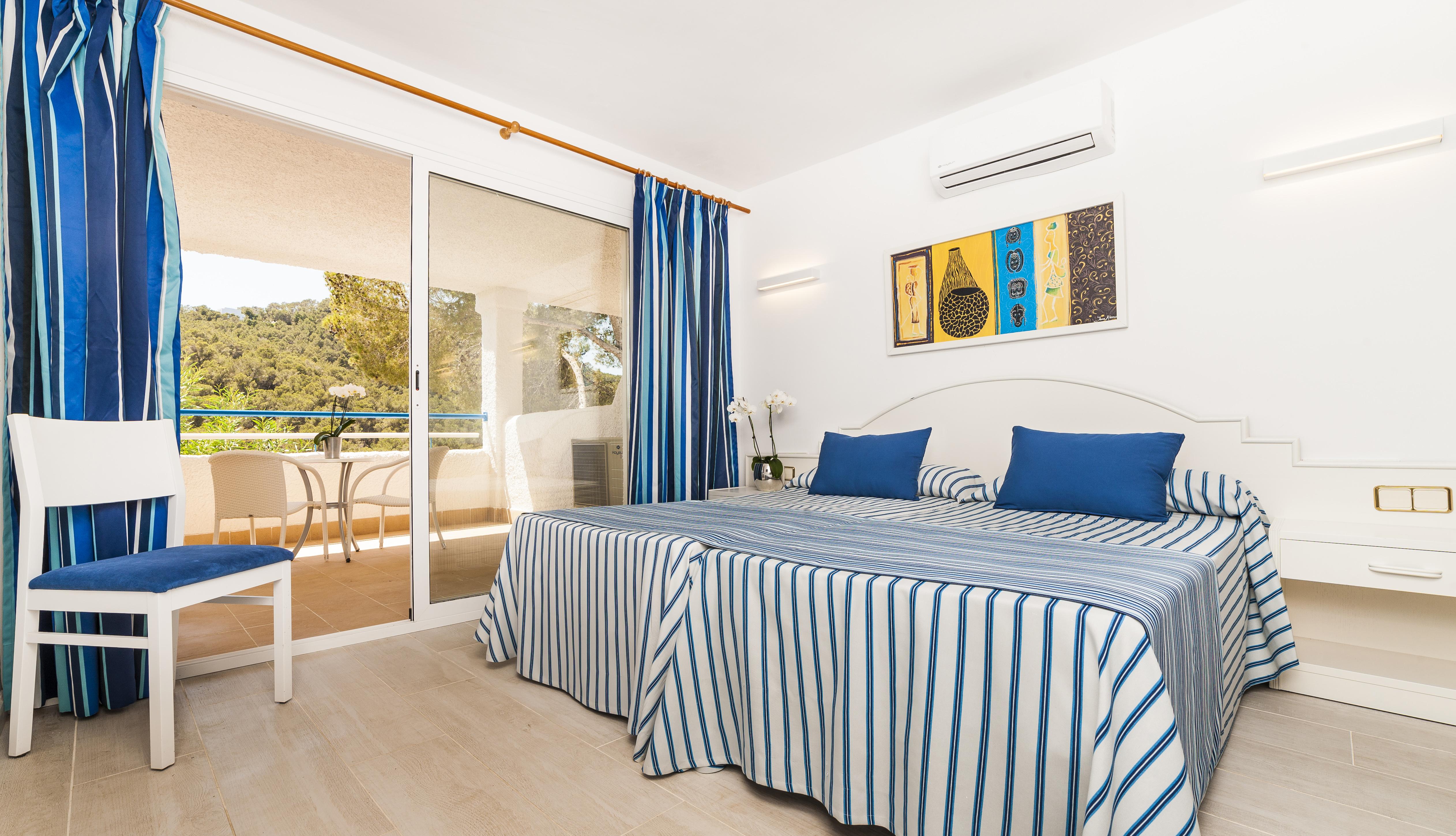 Globales Montemar Hotel Cala Llonga  Luaran gambar