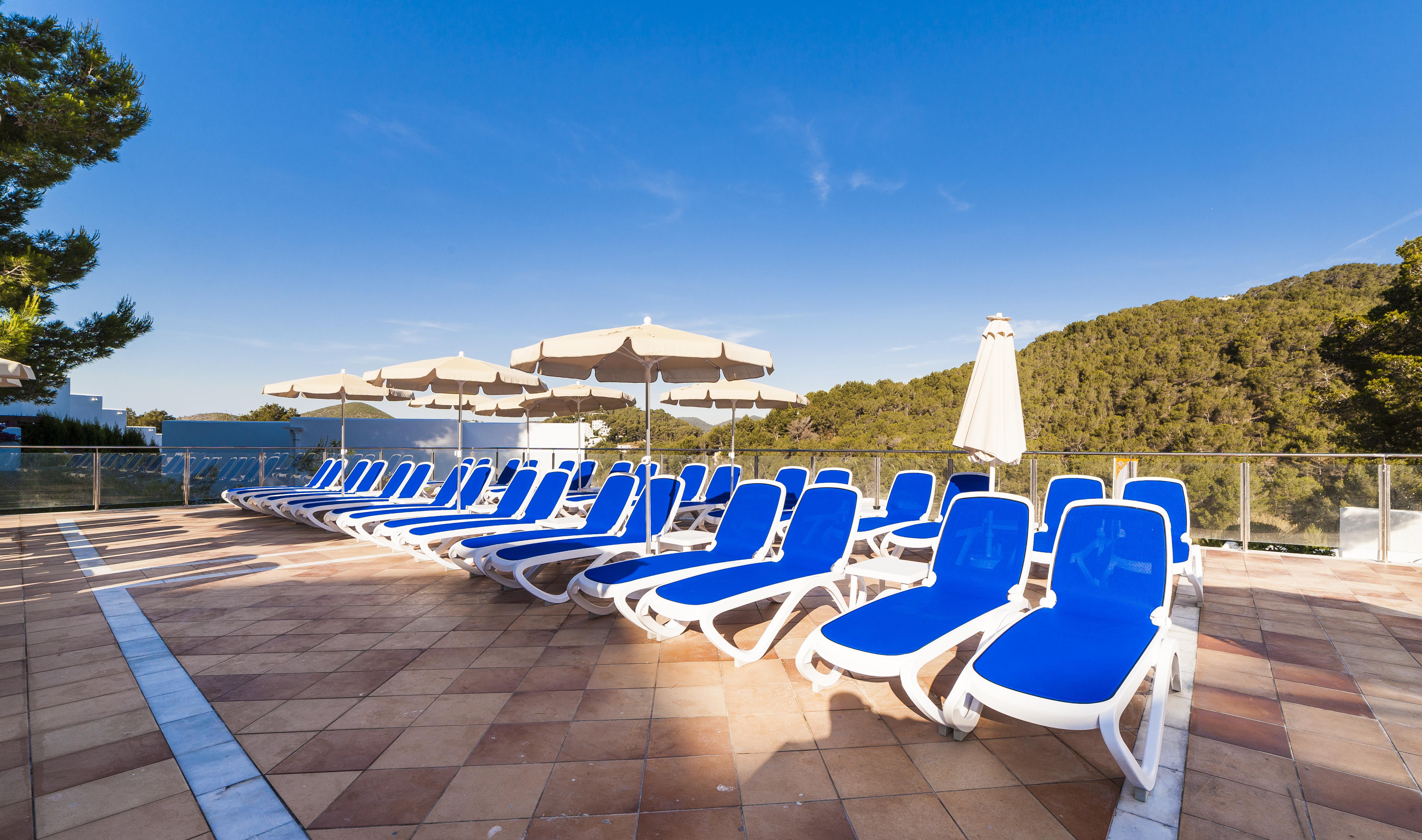 Globales Montemar Hotel Cala Llonga  Luaran gambar
